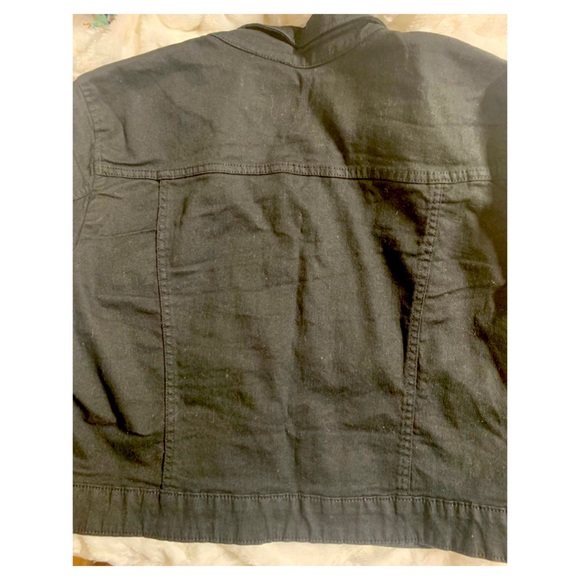 NWOT Elle Jean Jacket - Picture 6 of 6